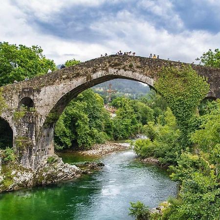 Norabona Cangas De Onis Exterior photo